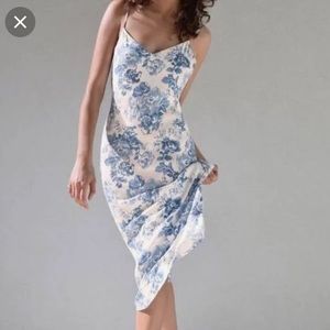 Like new! Reformation CHIANTI FLORAL-PRINT (Olympia) CREPE MIDI DRESS